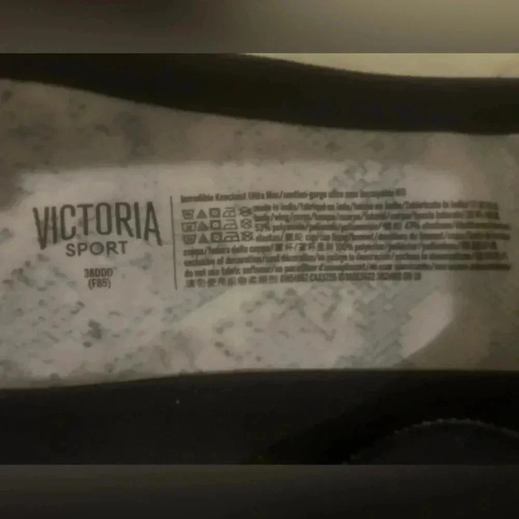 VICTORIA  SPORT  BRA WO SIZE 38DDD BLACK GRAY REPTILE PRINT DESIGN ZIP FRONT - Picture 2 of 4